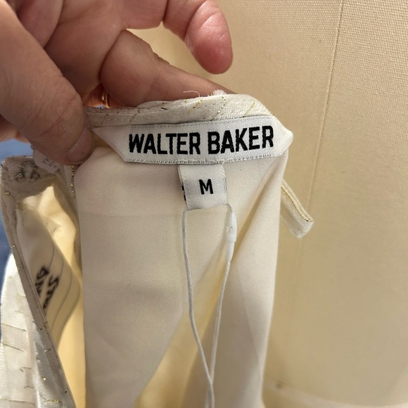 NWT WALTER BAKER DOBSON TOP. PEPLUM BOTTOM,SLEEVELESS LINED IVORY W/GOLD THREADS - Picture 3 of 6